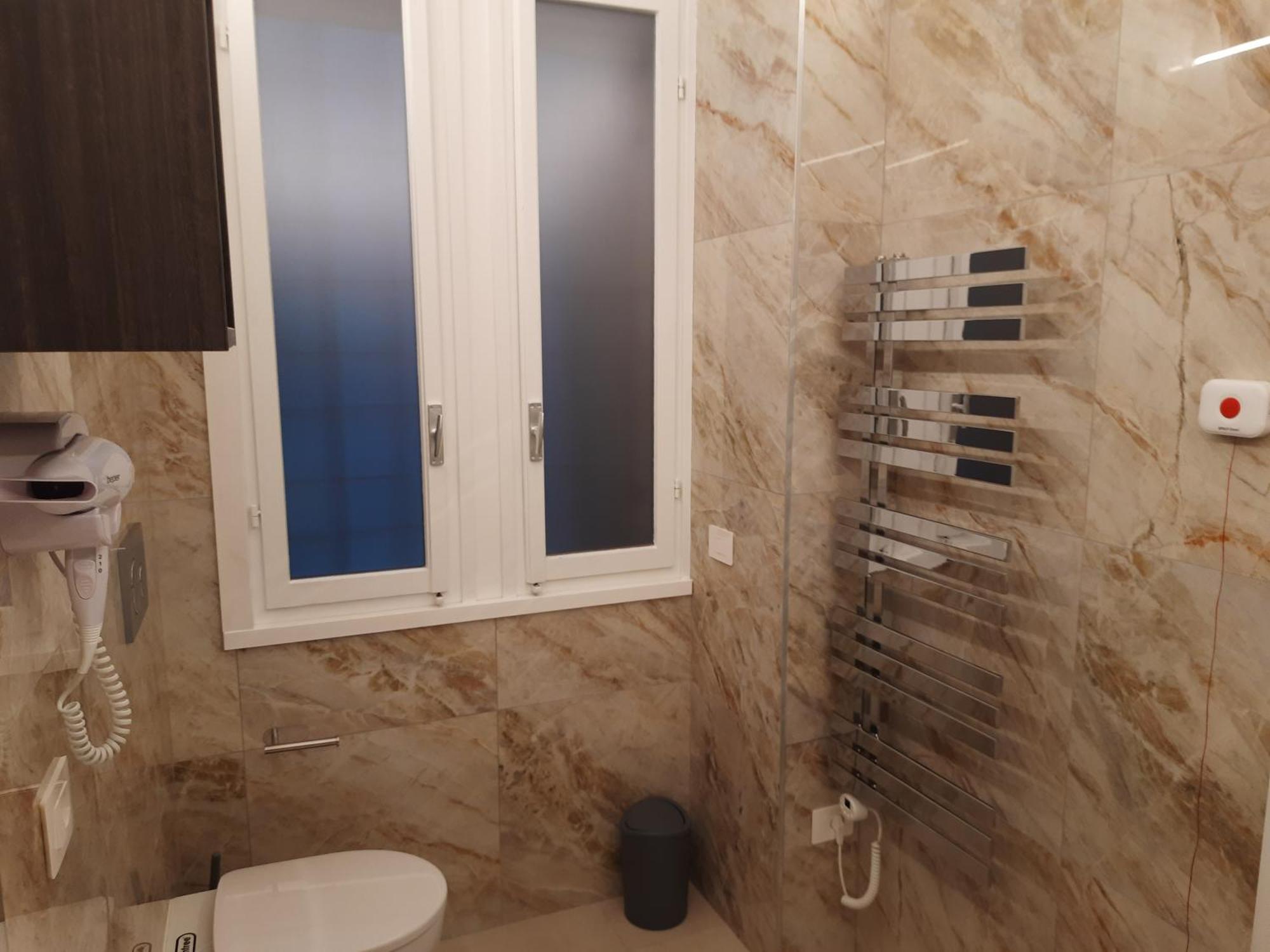 Mako Suites - Centro E Stazione Monza Pokoj fotografie