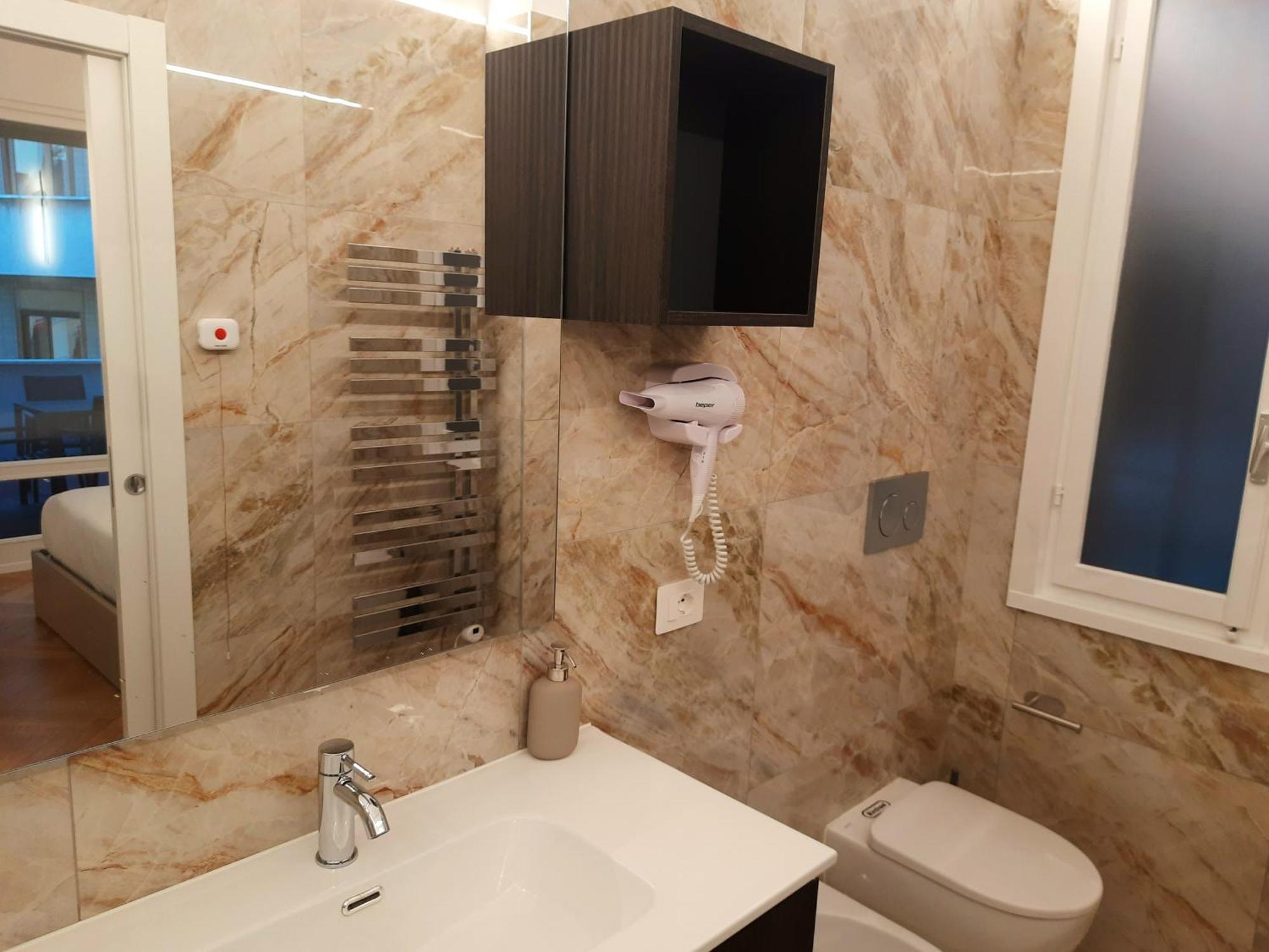 Mako Suites - Centro E Stazione Monza Pokoj fotografie